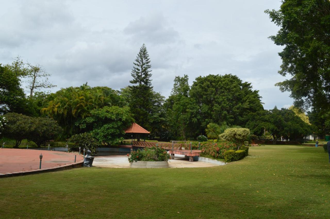 The Fiori Resorts Dod Ballāpur Exterior foto